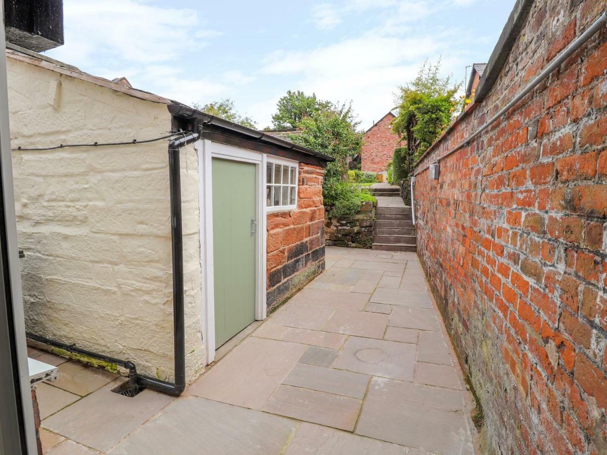 Villa Peckers Retreat Tarporley Exterior foto